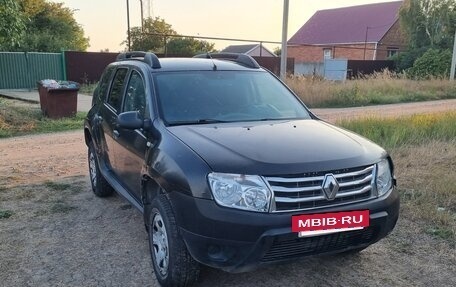 Renault Duster I рестайлинг, 2012 год, 250 000 рублей, 2 фотография