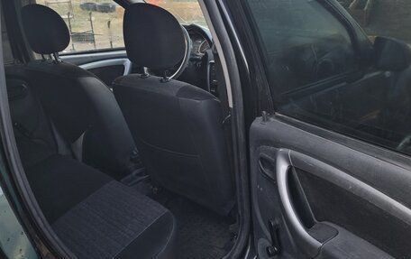 Renault Duster I рестайлинг, 2012 год, 250 000 рублей, 24 фотография