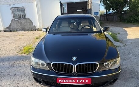 BMW 7 серия, 2007 год, 950 000 рублей, 16 фотография