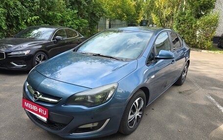 Opel Astra J, 2012 год, 799 000 рублей, 6 фотография