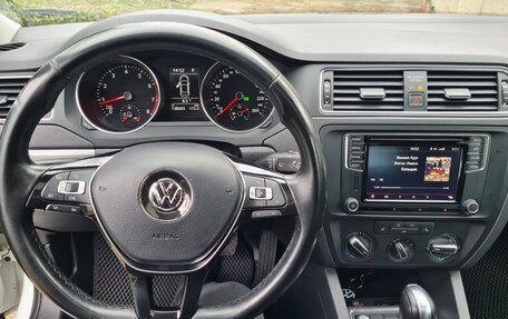 Volkswagen Jetta VI, 2017 год, 1 490 000 рублей, 9 фотография