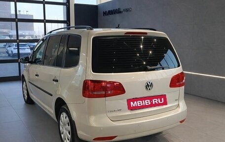 Volkswagen Touran III, 2012 год, 970 000 рублей, 6 фотография