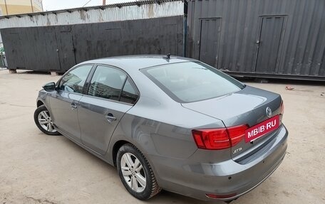 Volkswagen Jetta VI, 2018 год, 1 600 000 рублей, 3 фотография