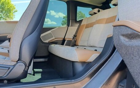 BMW i3 I01 рестайлинг, 2016 год, 1 900 000 рублей, 18 фотография