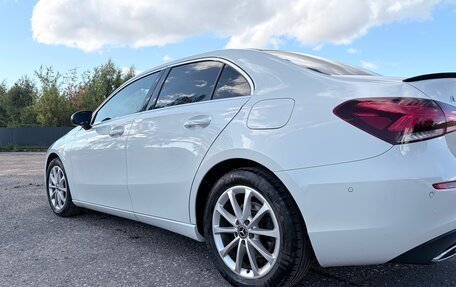 Mercedes-Benz A-Класс, 2020 год, 2 150 000 рублей, 8 фотография