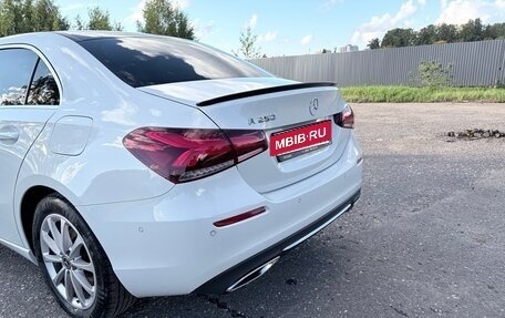 Mercedes-Benz A-Класс, 2020 год, 2 150 000 рублей, 7 фотография