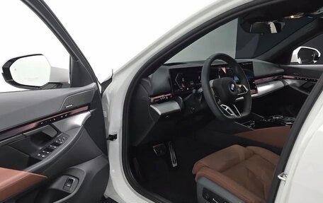 BMW 5 серия, 2024 год, 8 200 000 рублей, 5 фотография
