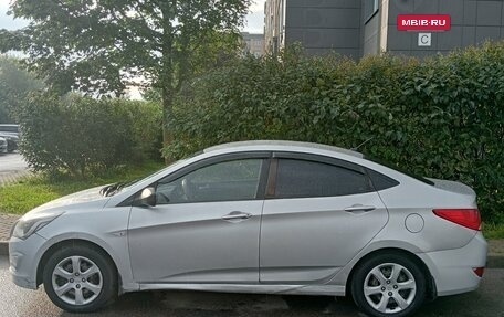 Hyundai Solaris II рестайлинг, 2016 год, 460 000 рублей, 3 фотография