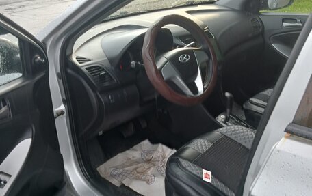 Hyundai Solaris II рестайлинг, 2016 год, 460 000 рублей, 10 фотография