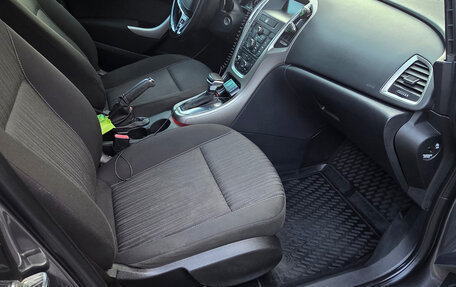 Opel Astra J, 2011 год, 599 000 рублей, 9 фотография