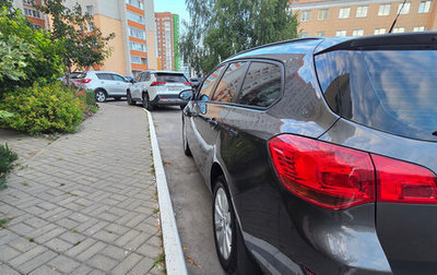 Opel Astra J, 2011 год, 599 000 рублей, 1 фотография