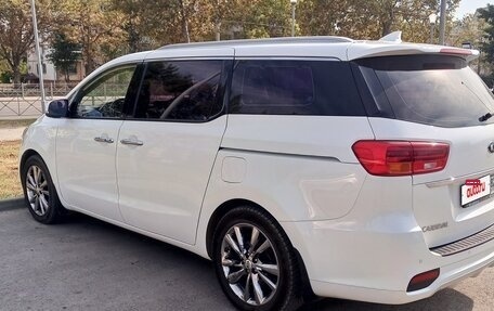 KIA Carnival III, 2020 год, 3 200 000 рублей, 3 фотография
