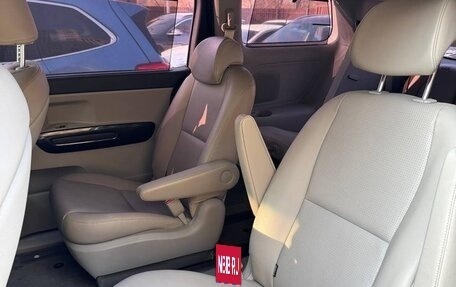 KIA Carnival III, 2020 год, 3 200 000 рублей, 12 фотография