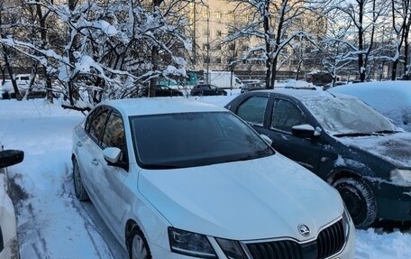 Skoda Octavia, 2018 год, 1 600 000 рублей, 8 фотография