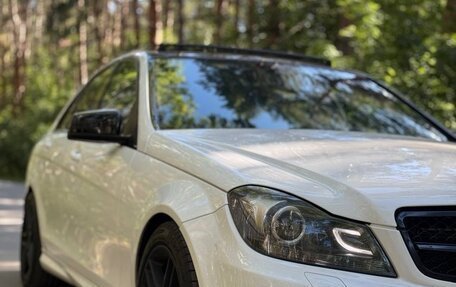 Mercedes-Benz C-Класс, 2012 год, 1 270 000 рублей, 8 фотография
