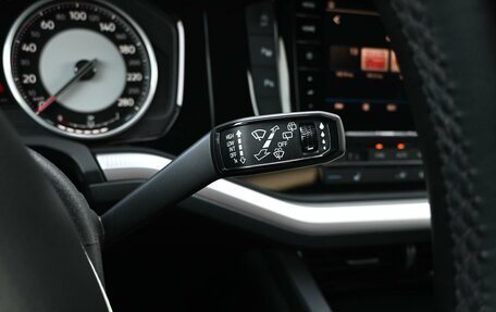 Volkswagen Touareg III, 2019 год, 3 999 000 рублей, 16 фотография