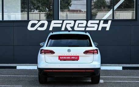 Volkswagen Touareg III, 2019 год, 3 999 000 рублей, 4 фотография