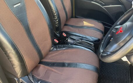 Mitsubishi Colt VI рестайлинг, 2005 год, 290 000 рублей, 26 фотография