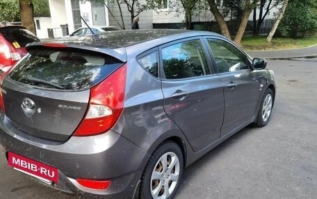 Hyundai Solaris II рестайлинг, 2011 год, 690 000 рублей, 7 фотография