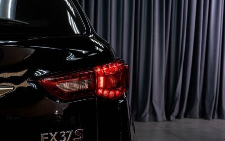 Infiniti FX II, 2011 год, 2 229 000 рублей, 6 фотография