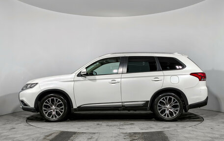 Mitsubishi Outlander III рестайлинг 3, 2017 год, 1 515 000 рублей, 8 фотография