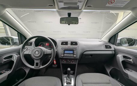 Volkswagen Polo VI (EU Market), 2011 год, 997 000 рублей, 6 фотография