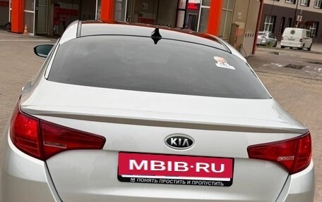 KIA Optima III, 2011 год, 1 000 000 рублей, 5 фотография