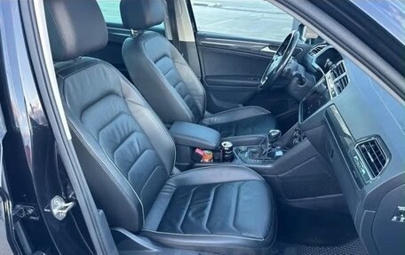 Volkswagen Tiguan II, 2017 год, 8 фотография