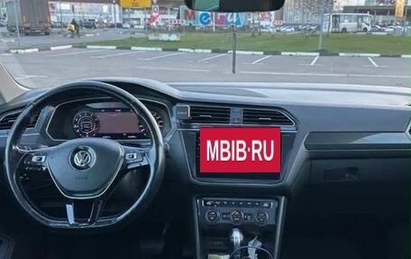 Volkswagen Tiguan II, 2017 год, 10 фотография
