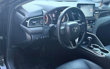Toyota Camry, 2021 год, 2 900 000 рублей, 7 фотография