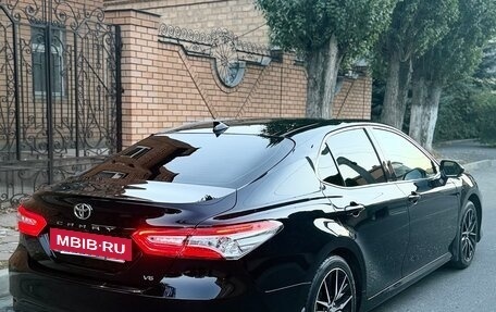 Toyota Camry, 2021 год, 2 900 000 рублей, 6 фотография