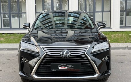 Lexus RX IV рестайлинг, 2017 год, 4 870 000 рублей, 2 фотография