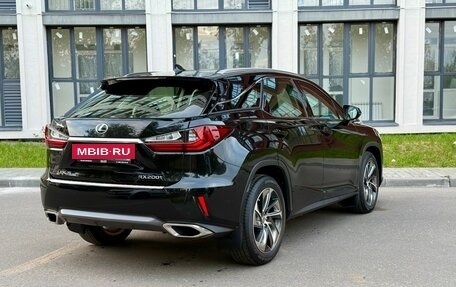 Lexus RX IV рестайлинг, 2017 год, 4 870 000 рублей, 7 фотография