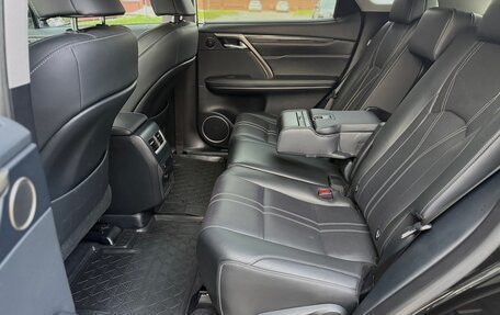 Lexus RX IV рестайлинг, 2017 год, 4 870 000 рублей, 19 фотография