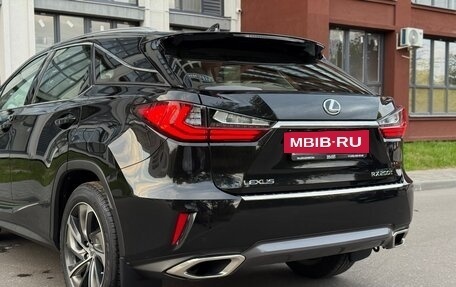 Lexus RX IV рестайлинг, 2017 год, 4 870 000 рублей, 11 фотография