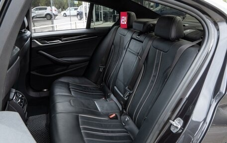 BMW 5 серия, 2019 год, 3 549 000 рублей, 13 фотография