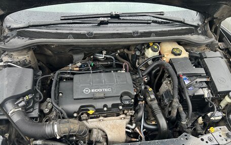Opel Astra J, 2012 год, 400 000 рублей, 34 фотография