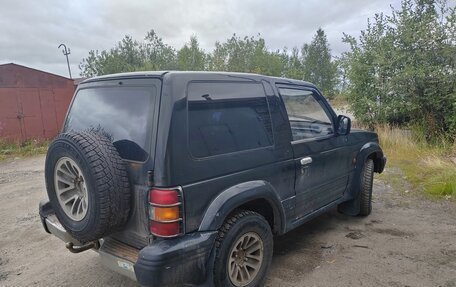 Mitsubishi Pajero III рестайлинг, 1993 год, 240 000 рублей, 3 фотография