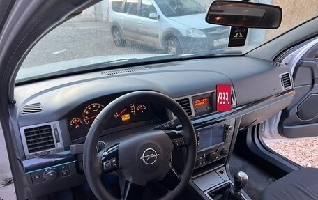 Opel Vectra C рестайлинг, 2004 год, 580 000 рублей, 26 фотография