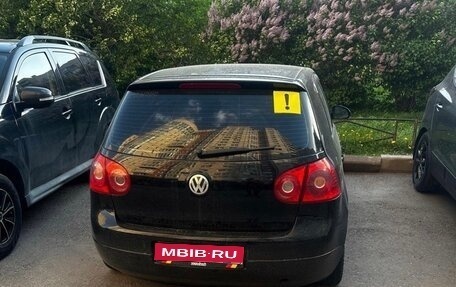 Volkswagen Golf V, 2004 год, 205 000 рублей, 1 фотография