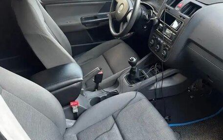 Volkswagen Golf V, 2004 год, 205 000 рублей, 4 фотография