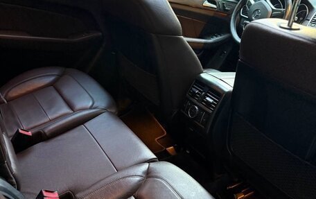 Mercedes-Benz GL-Класс, 2015 год, 2 720 000 рублей, 13 фотография