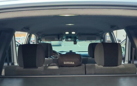 Toyota Land Cruiser Prado 120 рестайлинг, 2004 год, 1 850 000 рублей, 19 фотография