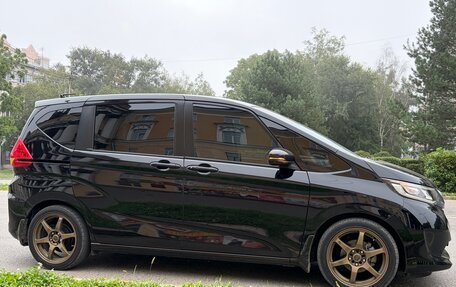 Honda Freed II, 2017 год, 1 750 000 рублей, 14 фотография