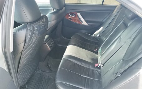 Toyota Camry, 2010 год, 1 100 000 рублей, 11 фотография