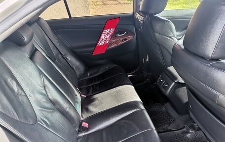 Toyota Camry, 2010 год, 1 100 000 рублей, 12 фотография