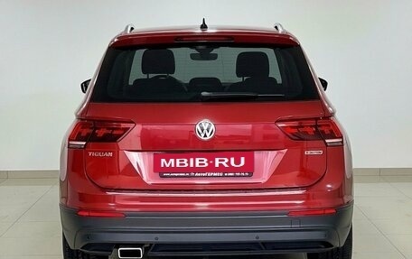 Volkswagen Tiguan II, 2019 год, 2 620 000 рублей, 3 фотография