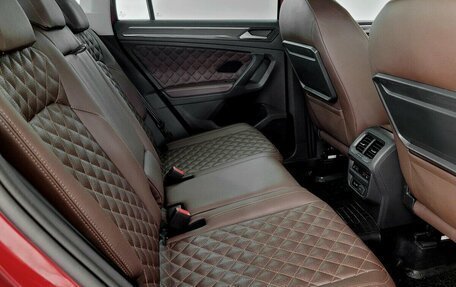 Volkswagen Tiguan II, 2019 год, 2 620 000 рублей, 12 фотография