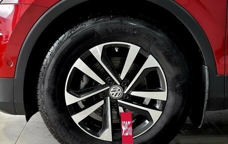 Volkswagen Tiguan II, 2019 год, 2 620 000 рублей, 15 фотография