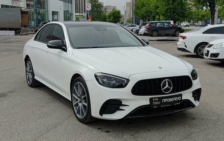 Mercedes-Benz E-Класс, 2021 год, 5 300 000 рублей, 3 фотография